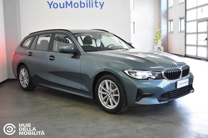 BMW 320d 48V xDrive Touring Business Advantage